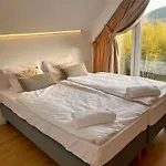 Domek alpejski Granero W Górach Sowich *